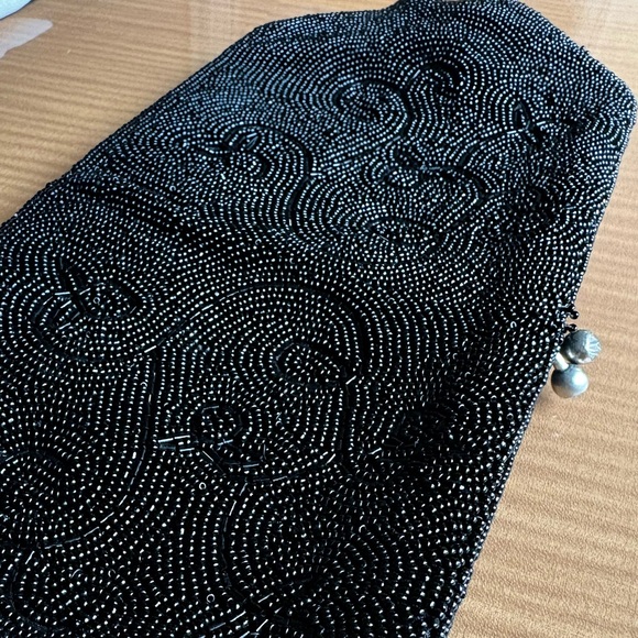 Vintage Black Beaded Clutch with Rhinestone Closure Formal Evening Purse Bag - Picture 8 of 10